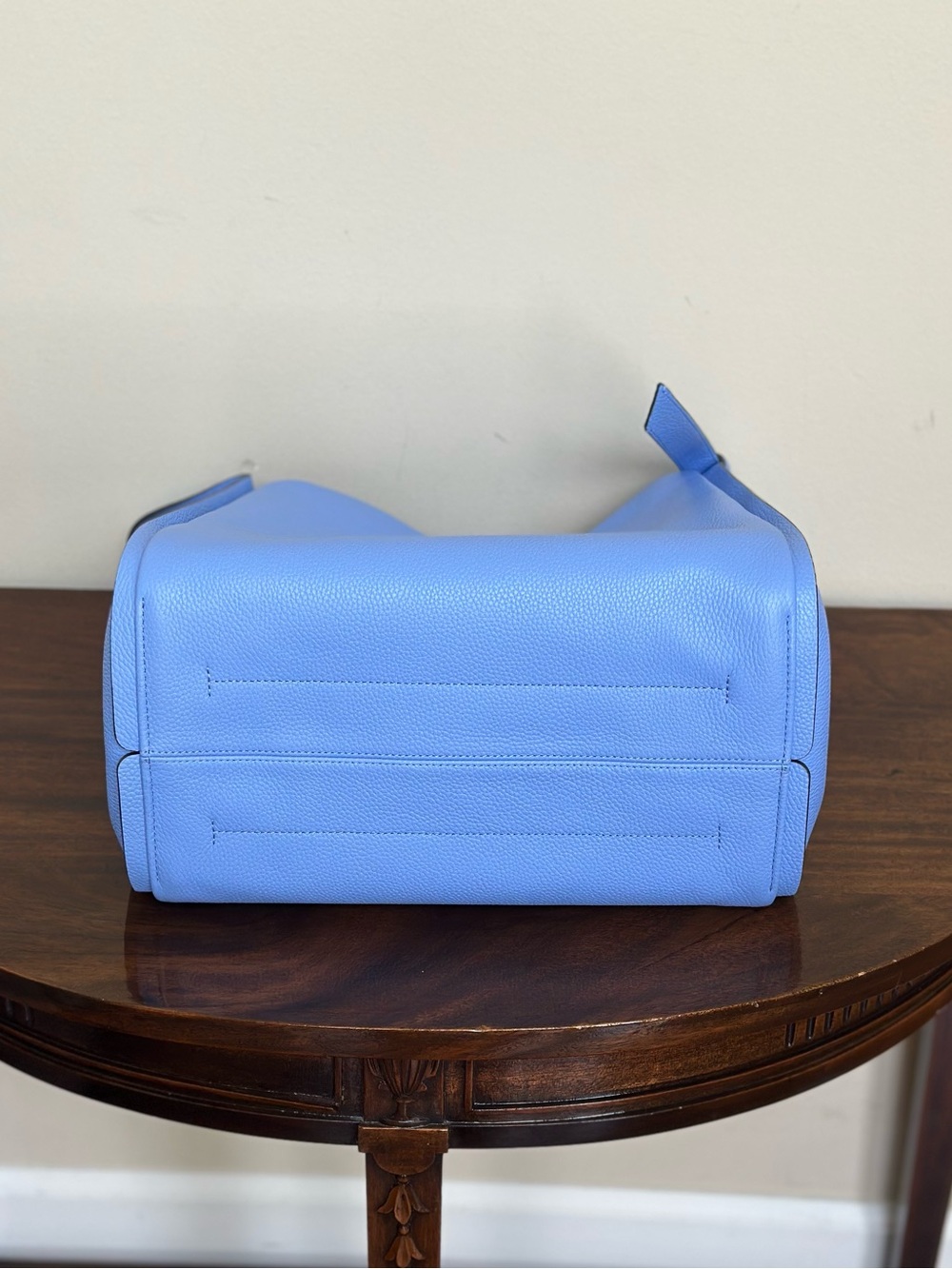 Kate Spade Knott Large Shoulder Bag - Periwinkle Blue - Like New! See Video! - Picture 6 of 12